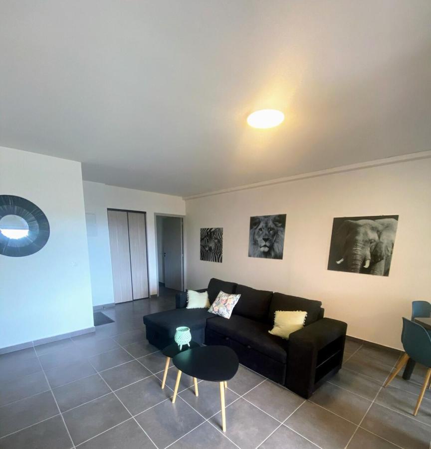 Recent Bel Appartement Une Chambre Papeete ปาเปเอเต ภายนอก รูปภาพ